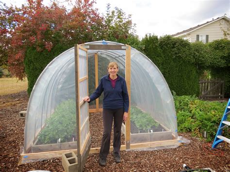 small hoop house for garden